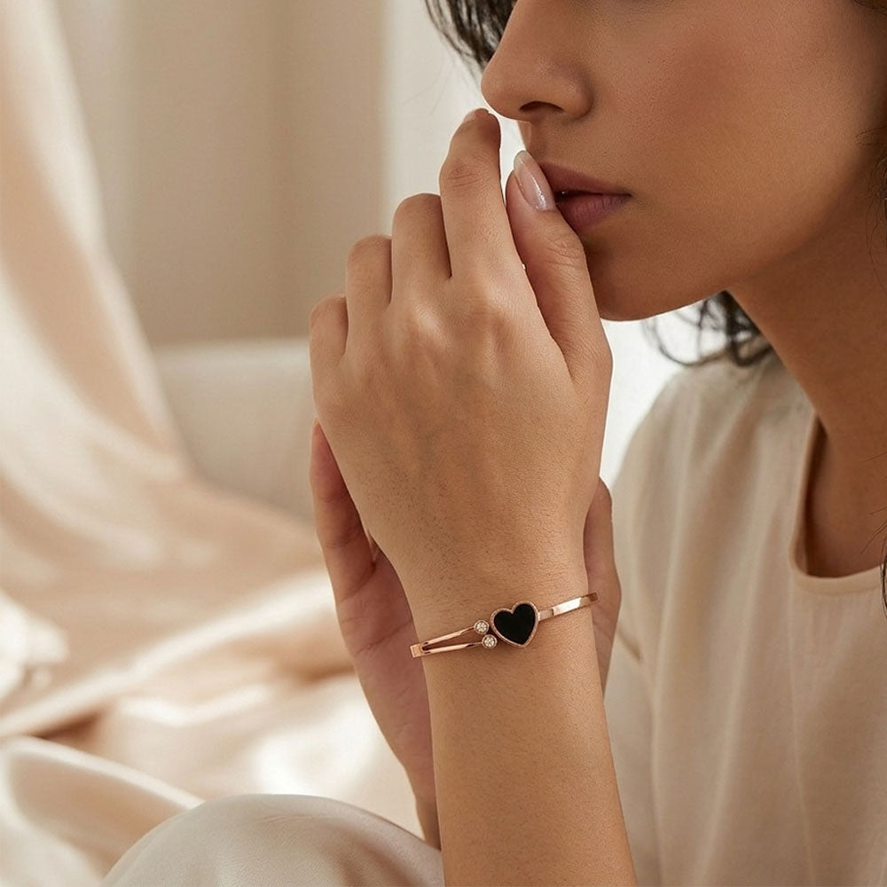 Rose Gold Adjustable Love Black Heart Bracelet for Women