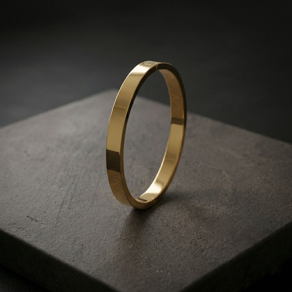 Gold Stainless Steel Magnetic Clasp Kada Bracelet for Men