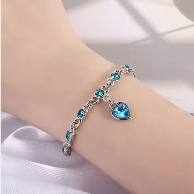 Silver-Plated Blue Crystal Heart Link Chain Bracelet for Women