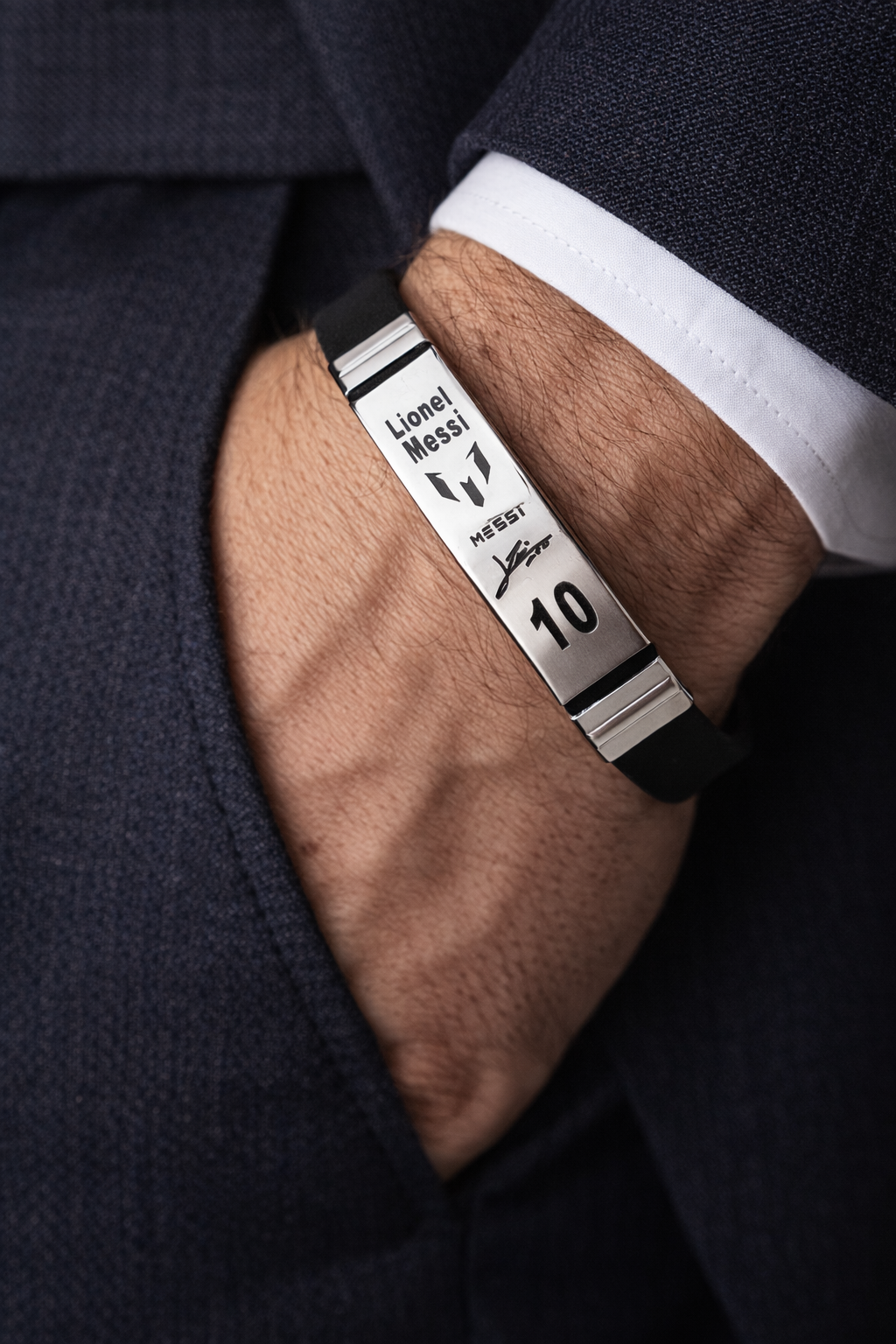 Lionel Messi Engraved Signature Silicone Wristband Bracelet for Men
