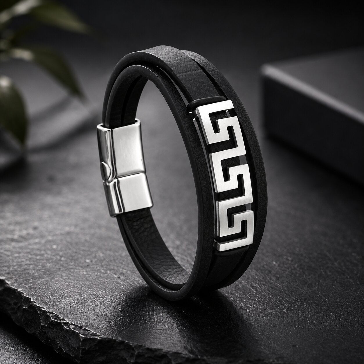 Stainless Steel Wall Pattern Leather Bracelet for Men