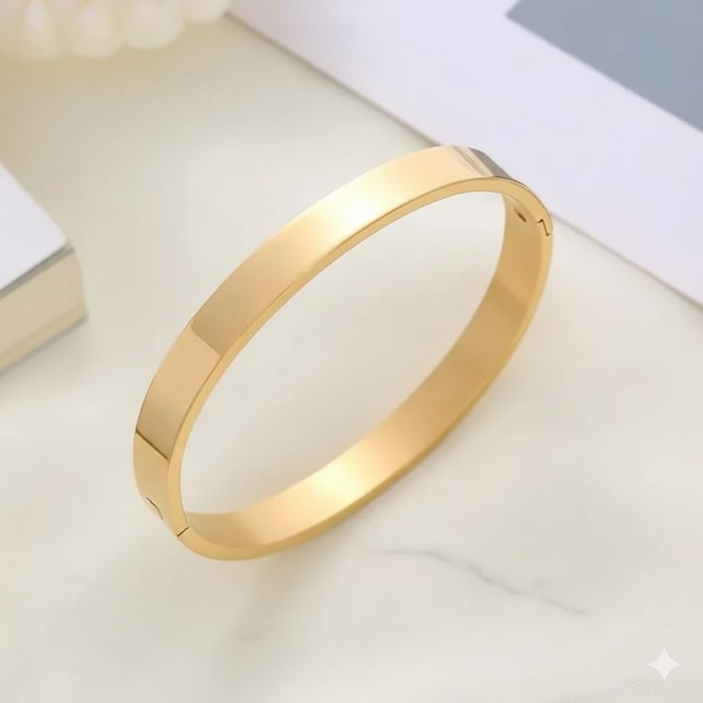 Gold Stainless Steel Magnetic Clasp Kada Bracelet for Men
