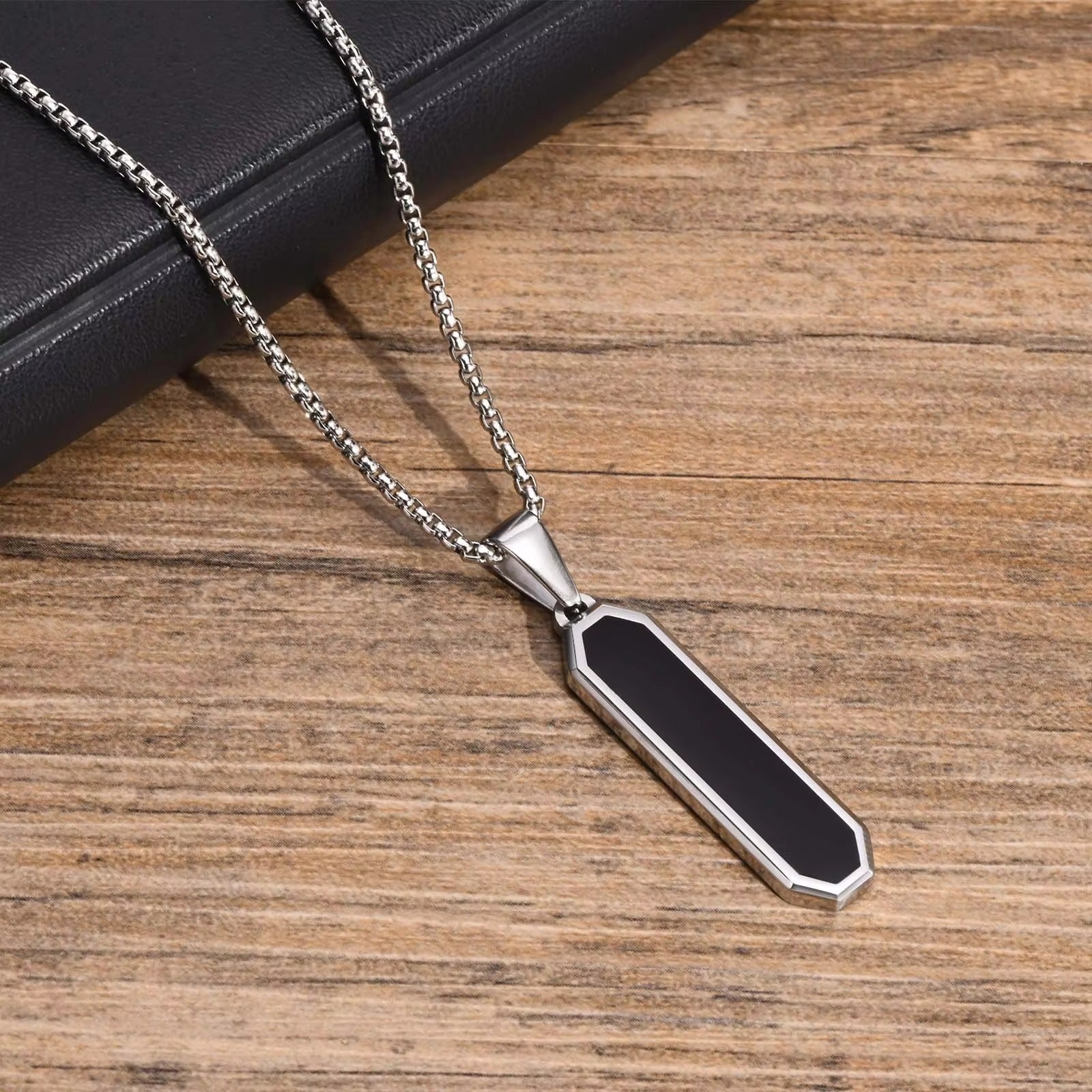 Hip Hop Sleek Black Long Pendant Chain Necklace for Men