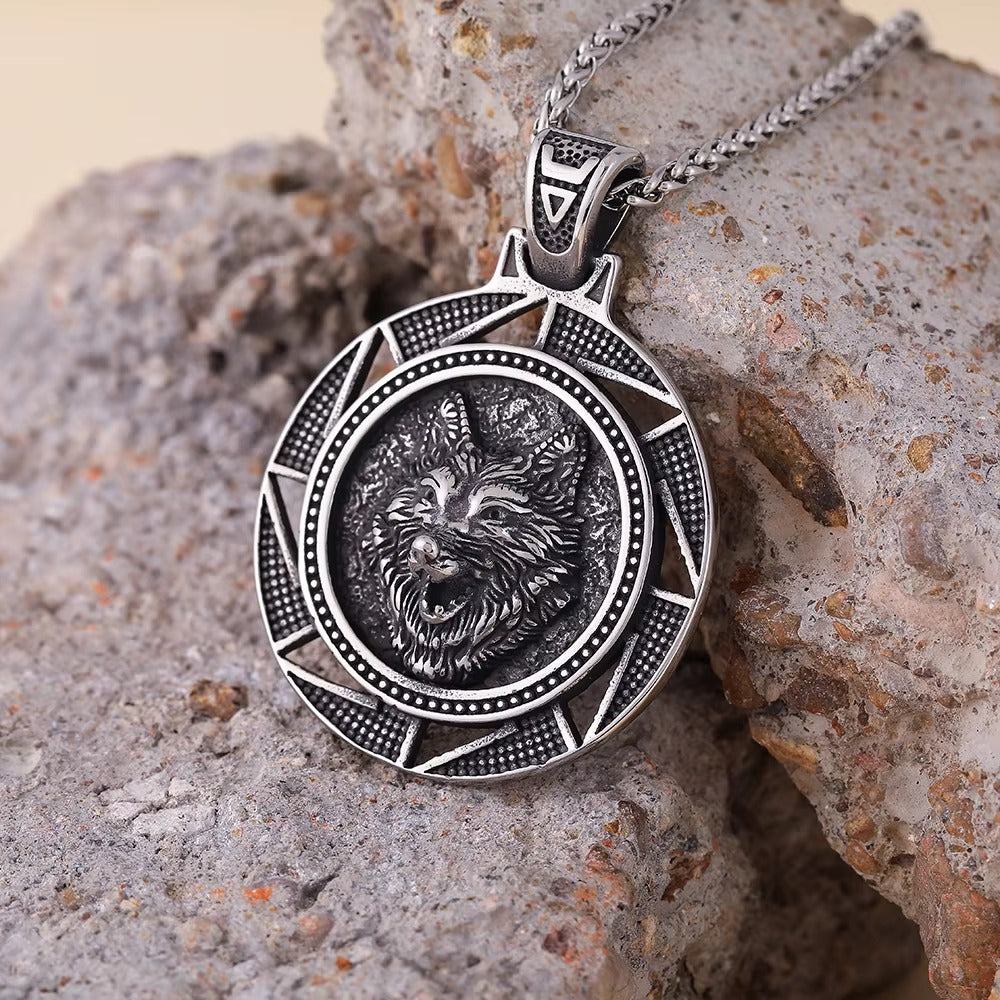 Stainless Steel Wolf Head Pendant Chain Necklace for Men