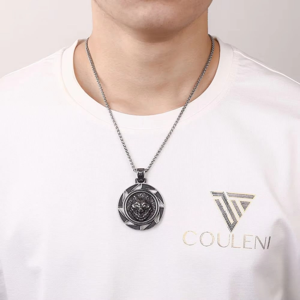 Stainless Steel Wolf Head Pendant Chain Necklace for Men