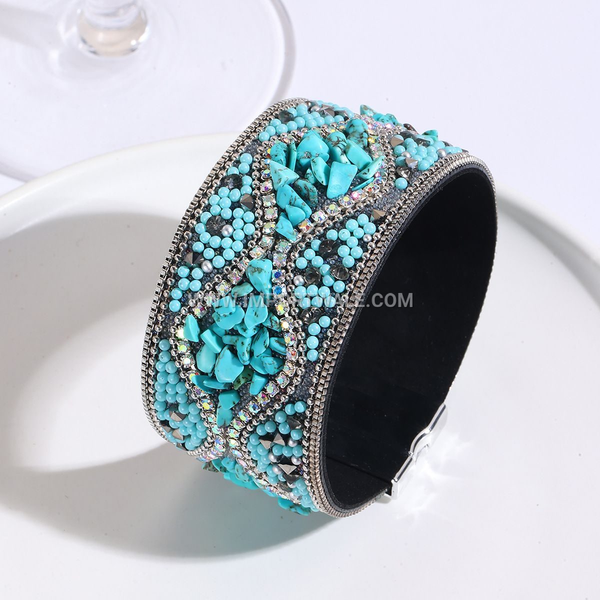 Cross-Border Foreign Trade Crushed Stone Bead Leather Bracelet Bohemian Style Gemstone Bracelet Stainless Steel Magnetic Clasp