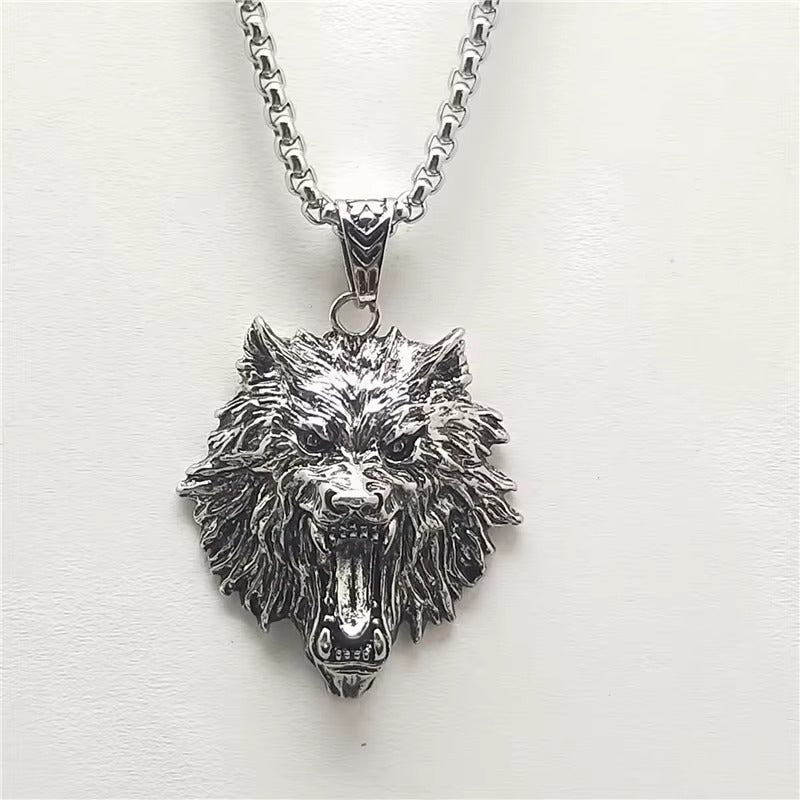 Bold Roaring King Animal Head Pendant Chain Necklace for Men
